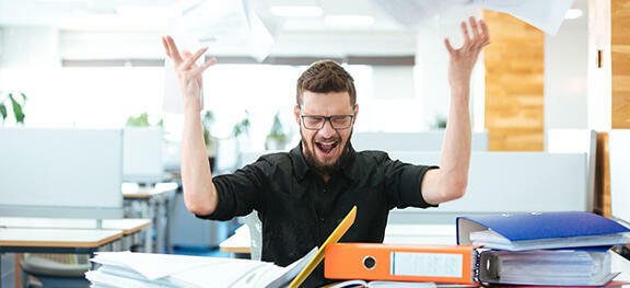 契約書管理の方法はどっち！？部署管理？それとも集約管理？